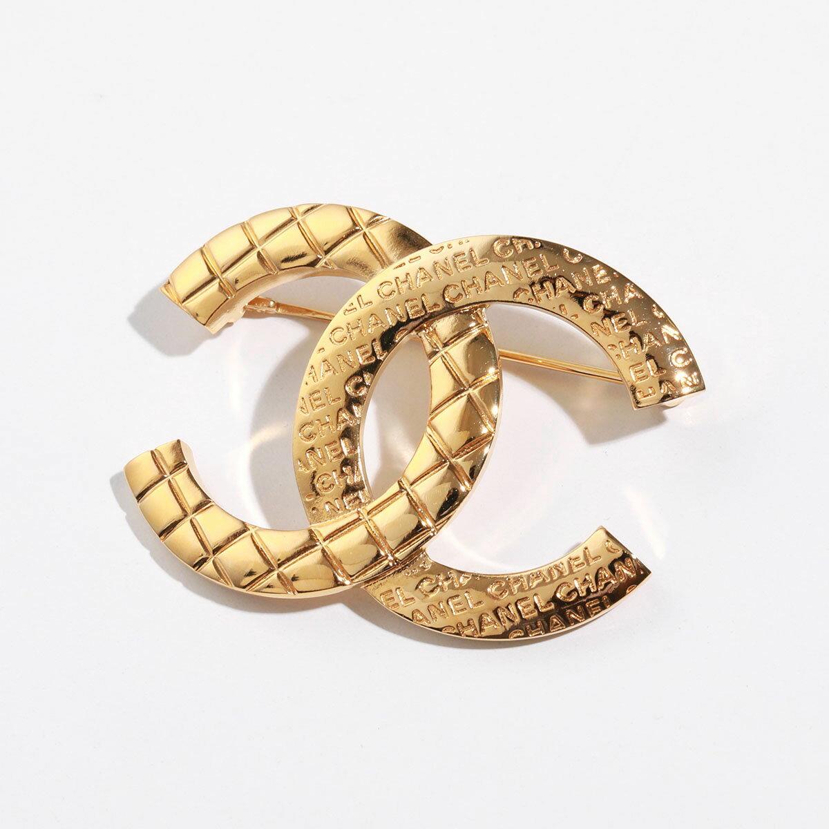 CHANEL シャネル ブローチ ABC529 B16134 レディース ココマーク CCロゴ メタル ピンバッジ ロゴ NW446のサムネイル