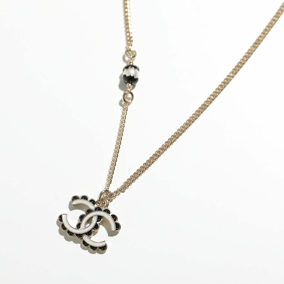 CHANEL シャネル ネックレス ABE163 B18072 レディース チョーカー チェーン メタル フリル ココマーク CCマーク パール NZT73のサムネイル