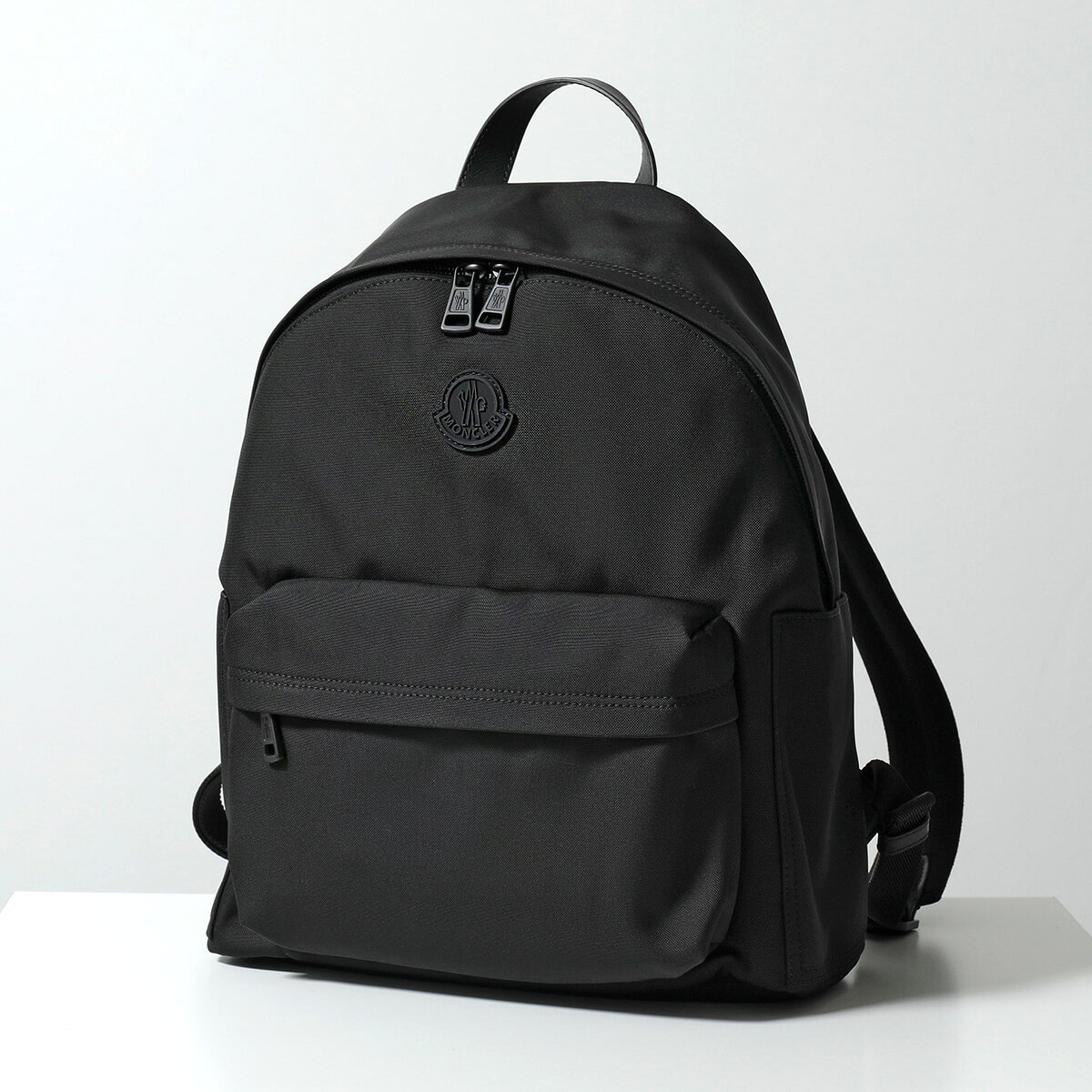 【極美品】モンクレール ピエリック 総柄ロゴ 黒 リュックサック バックパック 楽天市場】pierrick monclerの通販