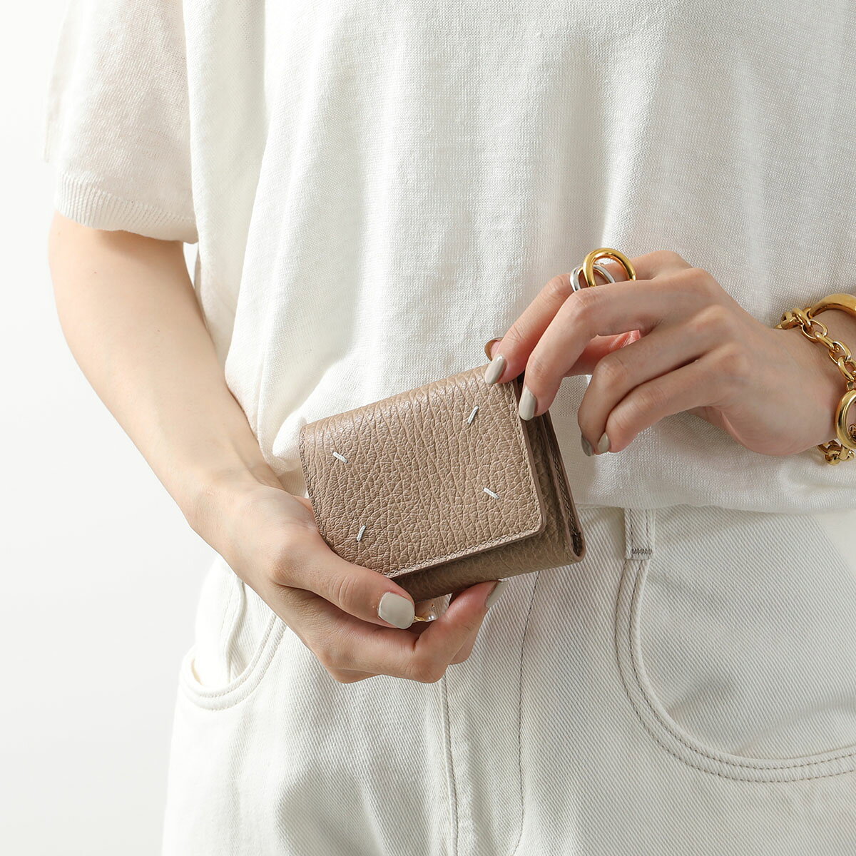 【10/25限定！2人に1人が当選！エントリーで最大100％ポイントバック】MAISON MARGIELA マルジェラ 11 三つ折り財布 SA3UI0010 P4455 レディース スリーフォールドウォレット レザー スモール ミニ財布 豆財布 カラー8色【po_sannn】