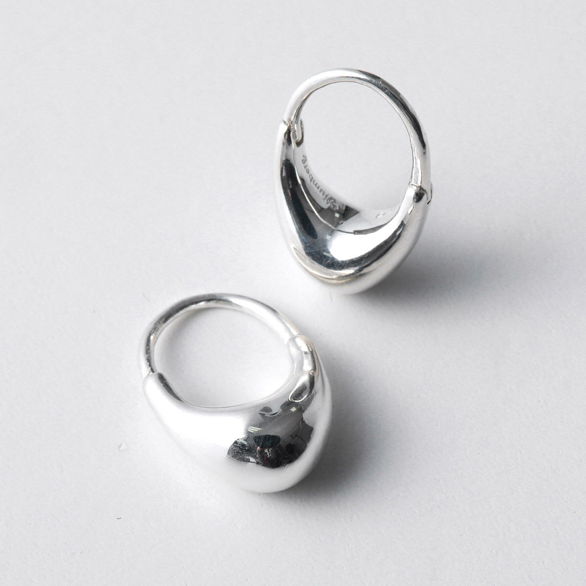Otiumberg オティウムバーグ フープピアス Silver Small Roscida Dro