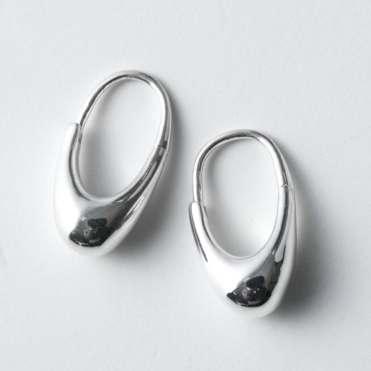Otiumberg オティウムバーグ ピアス Silver Roscida Drop Hoops ロ