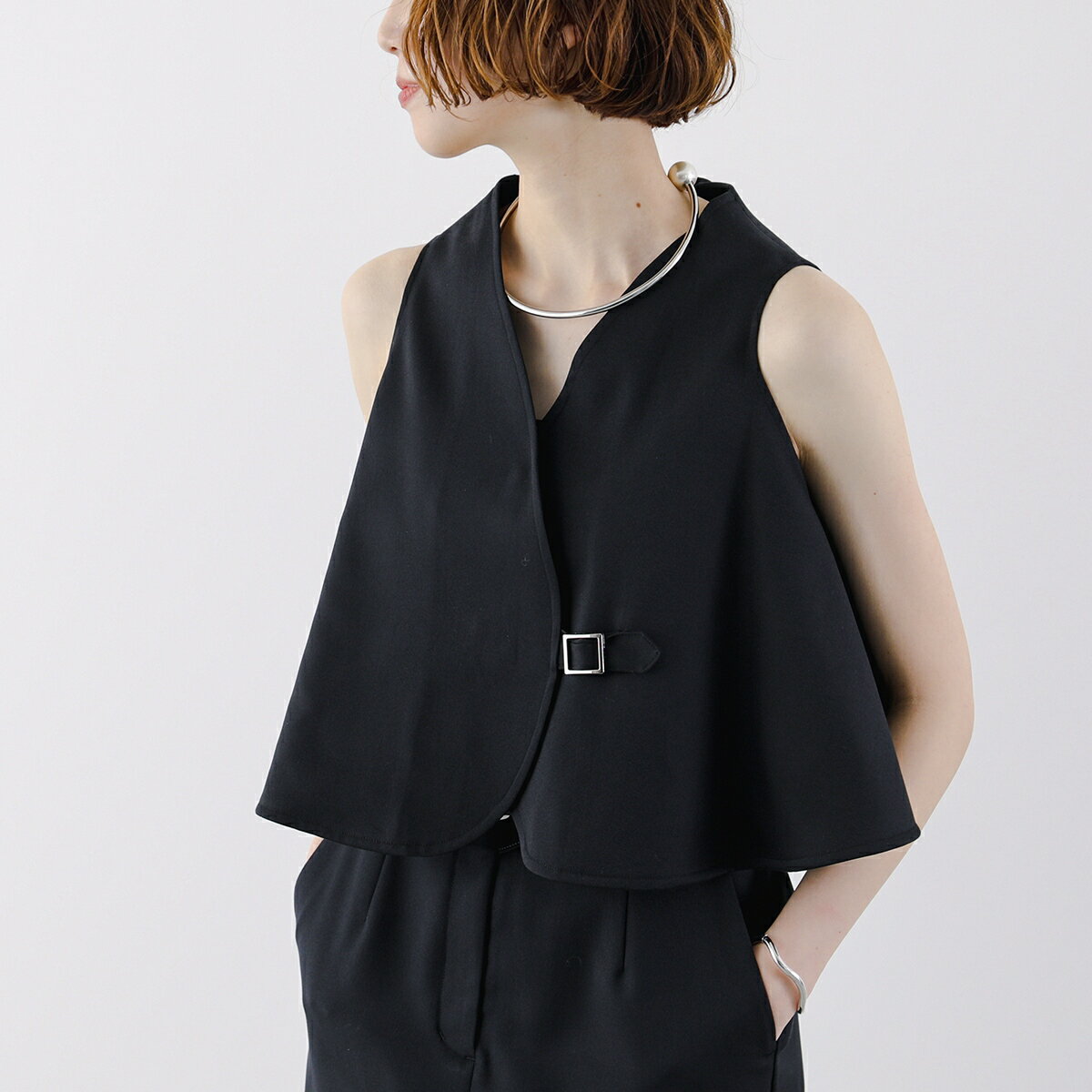 TWILL ツウィル ベスト 3WAYバックルジレ TW24165 レディース ノースリーブ ブラックのサムネイル
