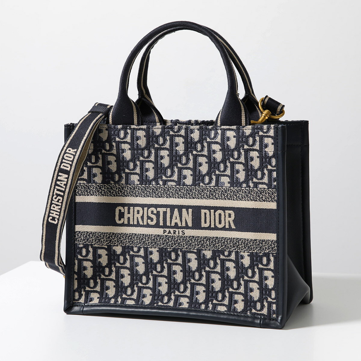 Dior ディオール ハンドバッグ Book Tote ブックトート スモール M1325CZBB レディース ショルダーバッグ ジャガードロゴ 鞄 M928のサムネイル