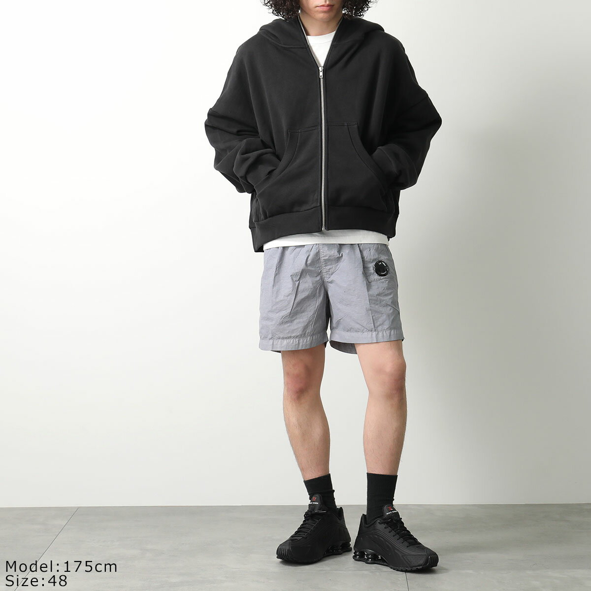 【11/1～11/3限定・最大2万円OFFクーポン配布中】C.P.COMPANY シーピーカンパニー ハーフパンツ 18CMBW233A 005991G メンズ ショートパンツ ナイロン スイムショーツ 水着 水陸両用 カラー2色