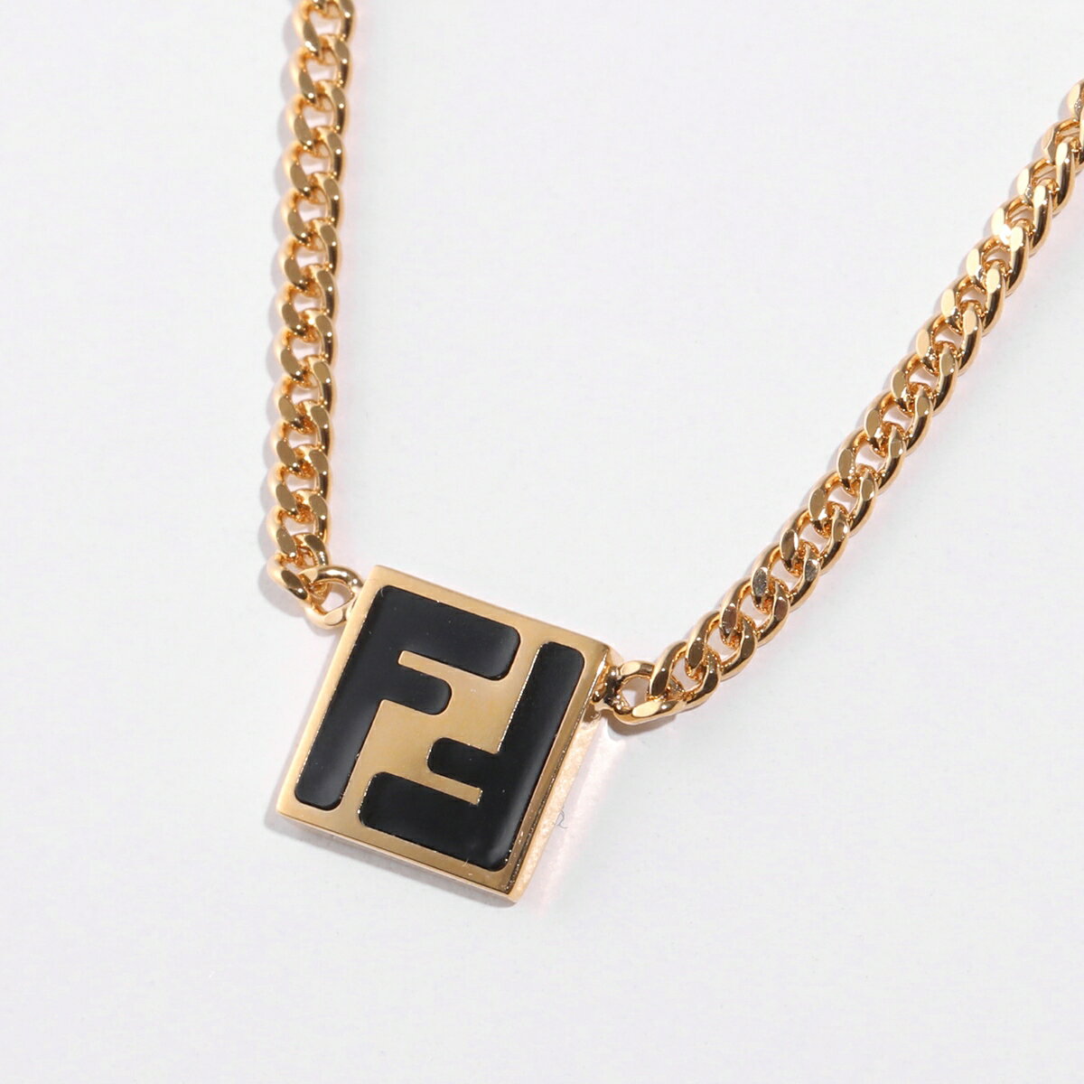 FENDI フェンディ ネックレス FOREVER フォーエバー 8AH636 TL9 レディース プレート チェーン FFロゴ FF柄 ズッカ柄 メタル アクセサリー F0RNG/SOFT-GOLD+BLACK