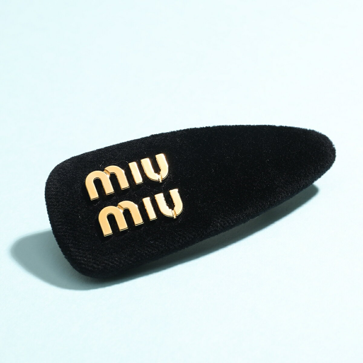 MIUMIU ミュウミュウ バレッタ 5IF092 068 レディース ベルベット ベロア メタルロゴ ヘアアクセサリー ヘアクリップ F0002/NEROのサムネイル