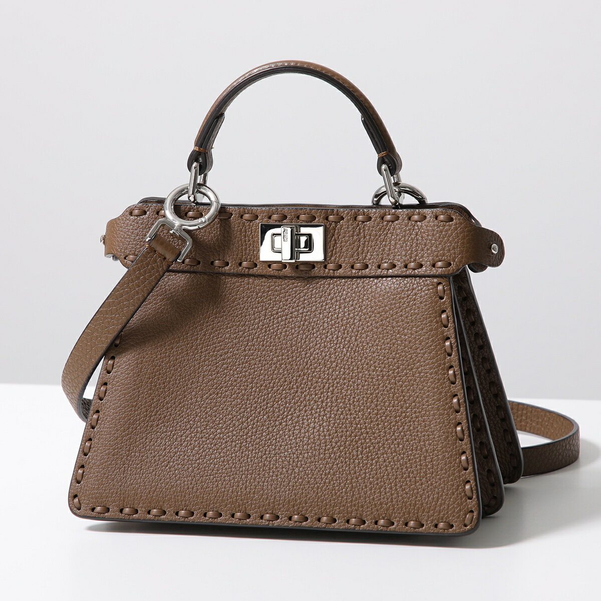 【7/1・23:59まで・最大2万円OFFクーポン配布中】FENDI フェンディ ハンドバッグ PEEKABOO ISeeU PETITE ピーカブー アイシーユー プチ 8BN335 ARBB レディース ショルダーバッグ レザー 鞄 8BN335ARBBF1NPGのサムネイル