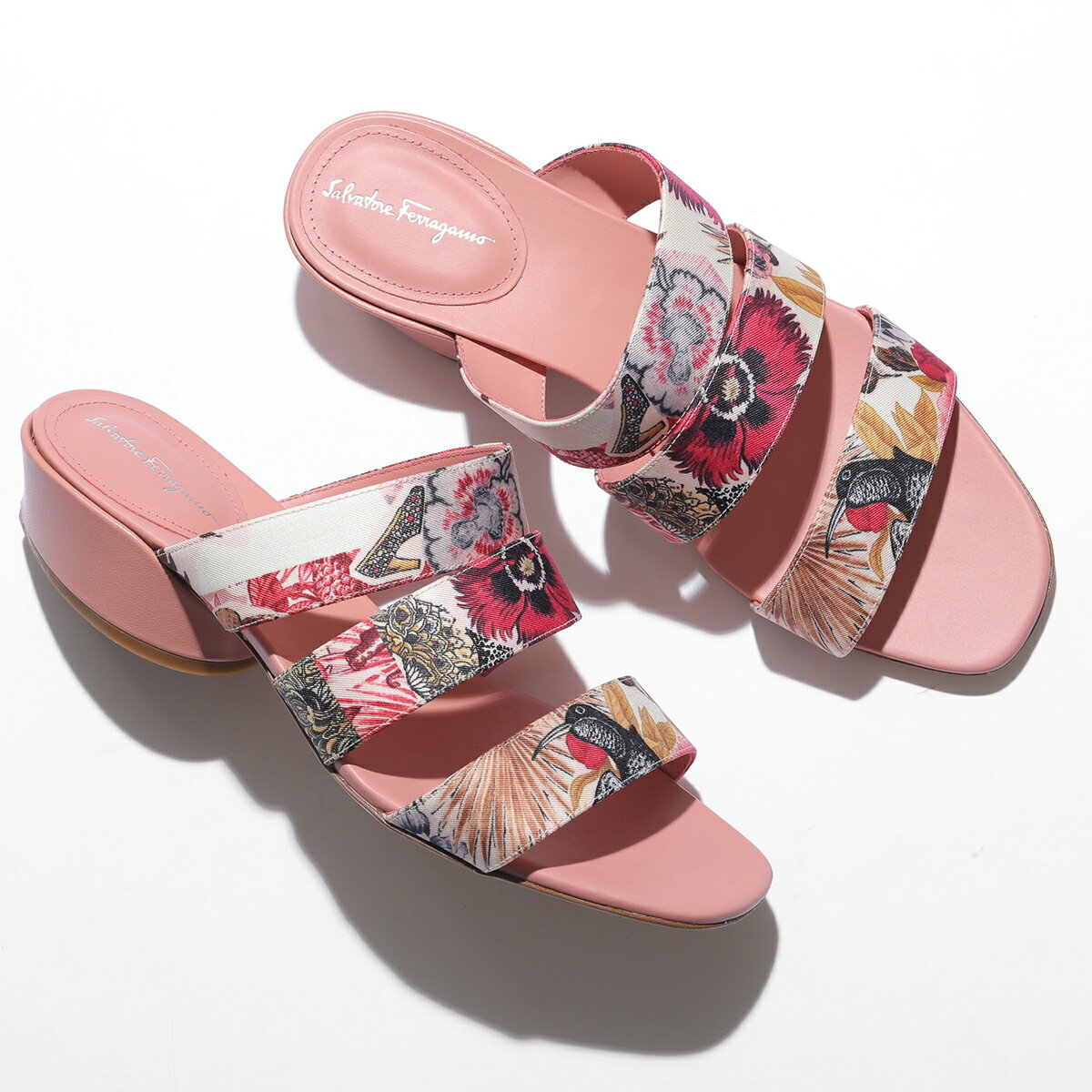 サンダル・ミュール FERRAGAMO SANDAL (01G1697635721C AMARETTI) 楽天市場】フェラガモ(ミュール|レディース靴):靴の通販