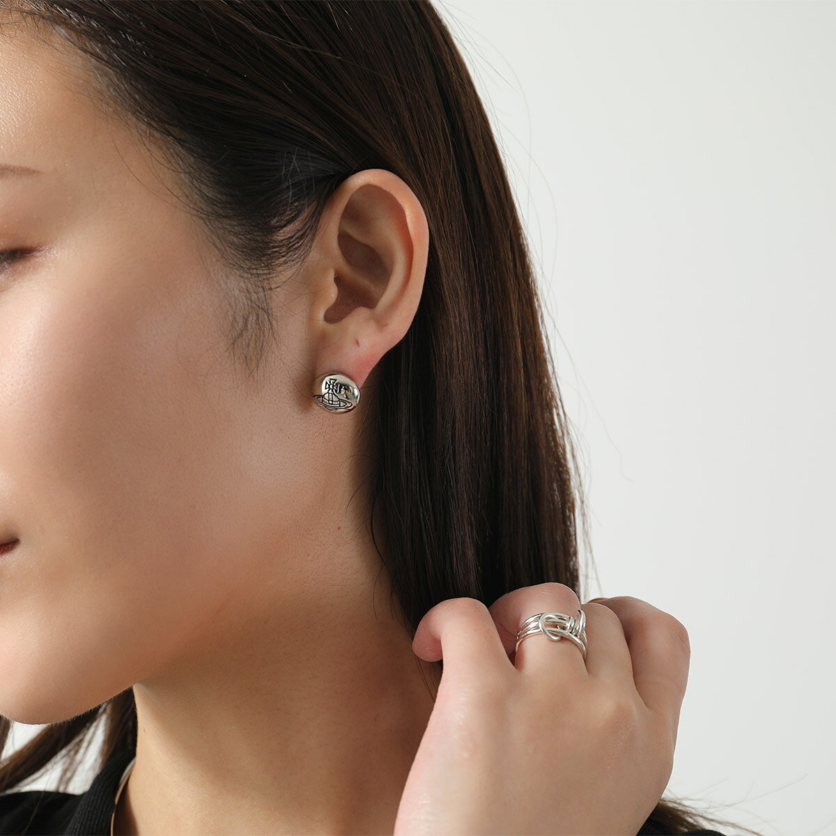 【最大2万円OFFクーポン対象・8/5限定】Vivienne Westwood ヴィヴィアンウエストウッド ピアス FERNANDA フェルナンダ 6201036Y レディース ブラス オーブ アクセサリー カラー3色【dc_kikaku】の商品画像 3