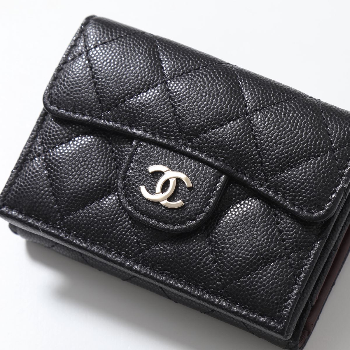 【最大2万円OFFクーポン対象・5/15限定】CHANEL シャネル 三つ折り財布 AP0230 B10...
