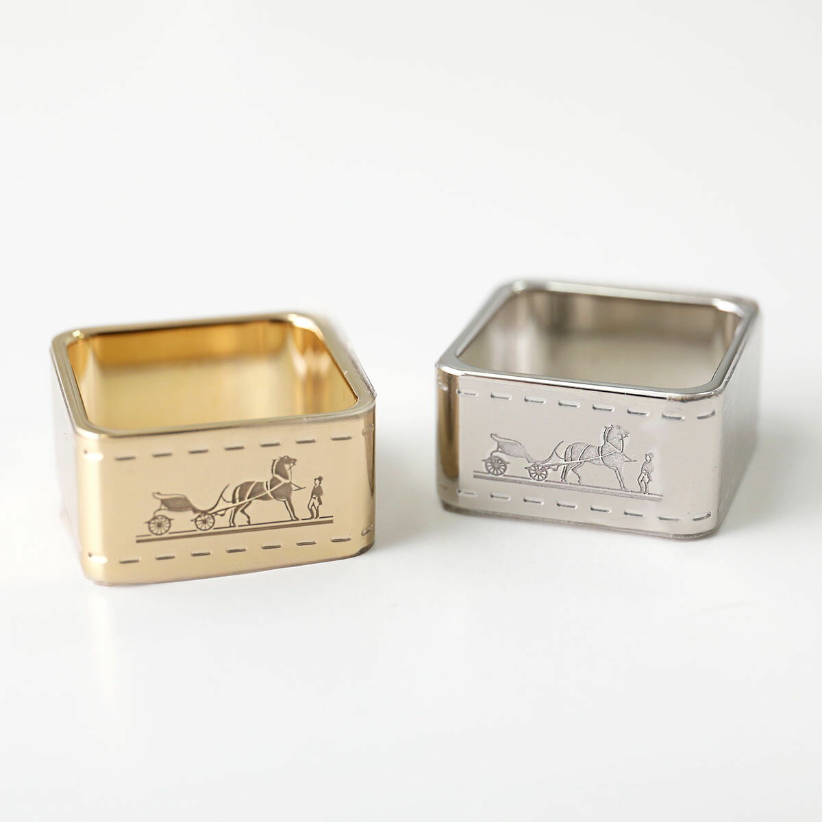 HERMES エルメス スカーフリング 90 ボルデュック BOLDUC 601462S 601463S レディース カレリング メタル ロゴ刻印 カラー2色のサムネイル