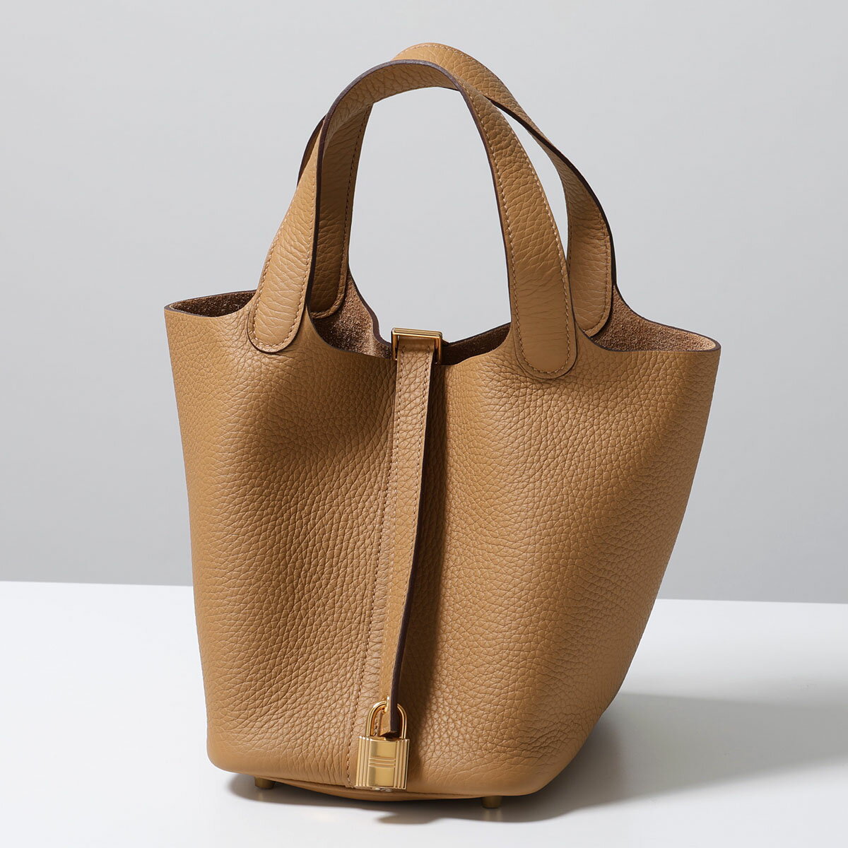HERMES 501 - HERMES エルメス ピコタン PICOTIN LOCK PM 18 ピコタンロック H056289CC レディース トリヨンクレマンス レザー 鞄 K刻印 GD金具 2025年 BISCUIT ビスケット ゴールド金具