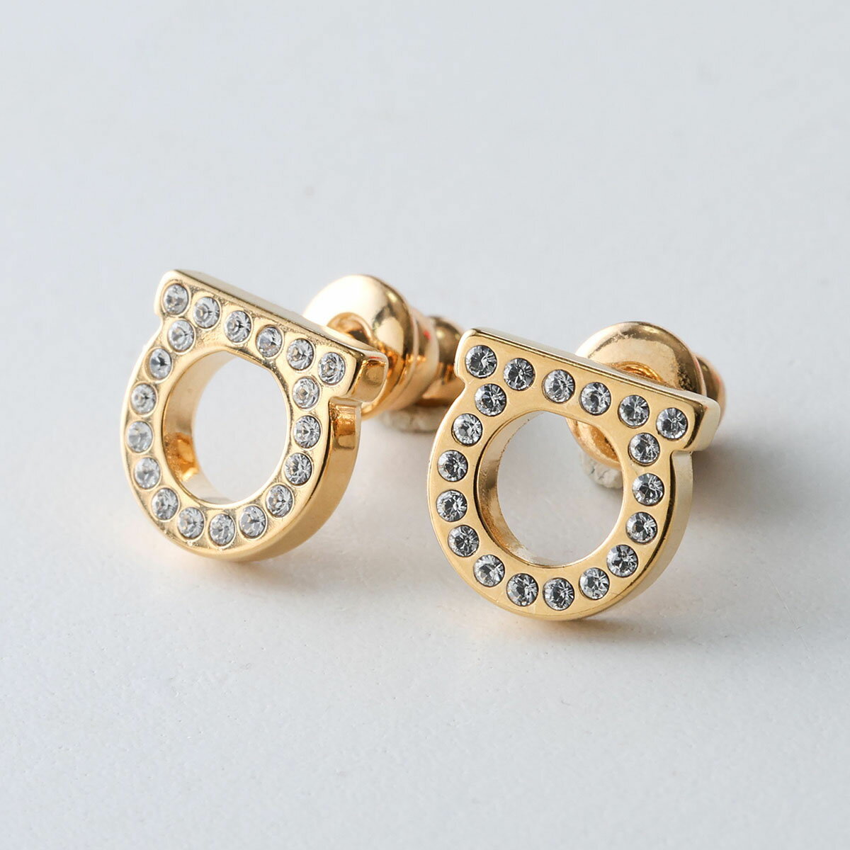 FERRAGAMO フェラガモ ピアス 76 0123 レディース アイコンモチーフ クリスタル アクセサリー カラー2色