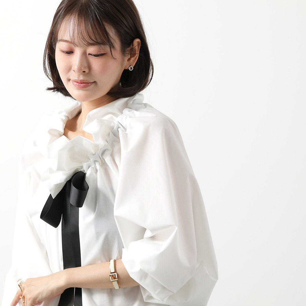 FERRAGAMO フェラガモ ピアス 760123 696576 696577 レディース アイコンモチーフ ...