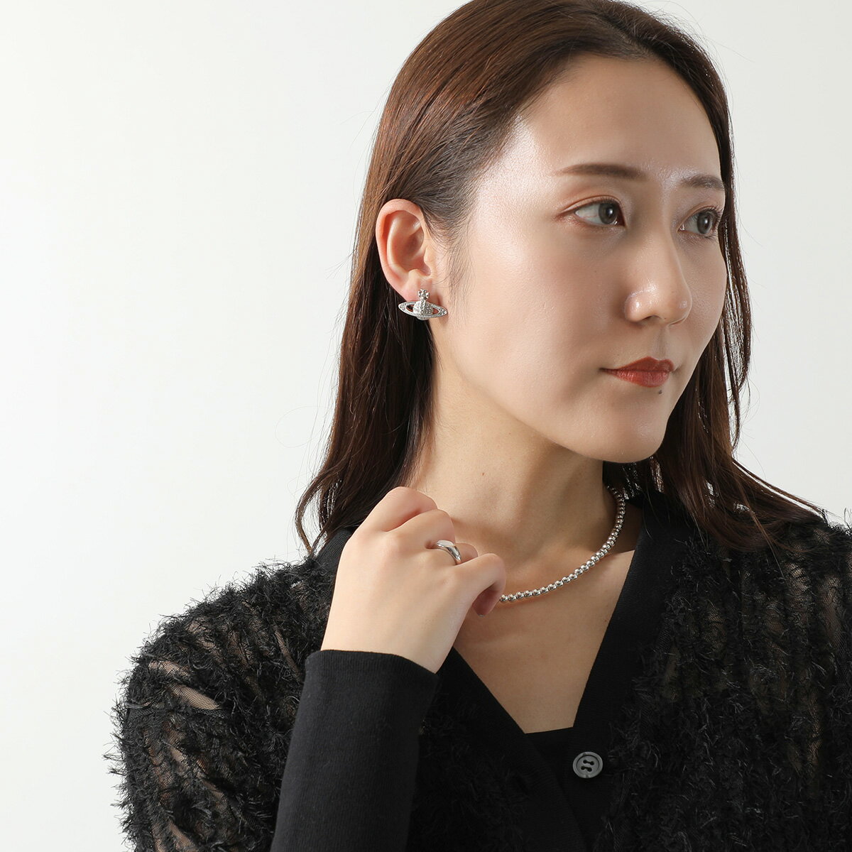 Vivienne Westwood ヴィヴィアンウエストウッド ピアス MINI BAS RELIEF 62020033 レディース オーブ ラインストーン装飾 アクセサリー カラー2色