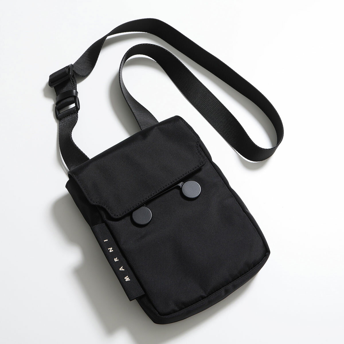 【最大2万円OFFクーポン対象・12/4-20時～】MARNI マルニ ショルダーバッグ CITYSCAPE IPHONE シティスケープ TEMI0021A0 P8184 メンズ ナイロン フォンバッグ ロゴ 鞄 00N99 TEMI0021A0P818400N99【dc_kikaku】