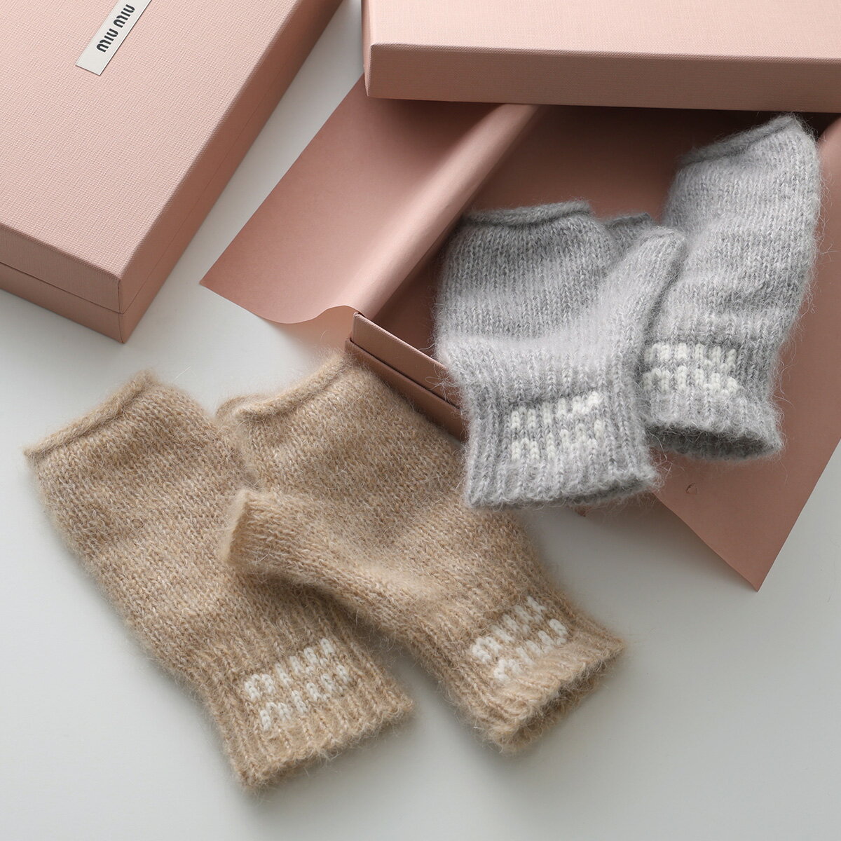 MIUMIU ミュウミュウ 手袋 5GG196 2CQD レディース グローブ ロゴ ウール モヘア アームウォーマー カラー2色のサムネイル