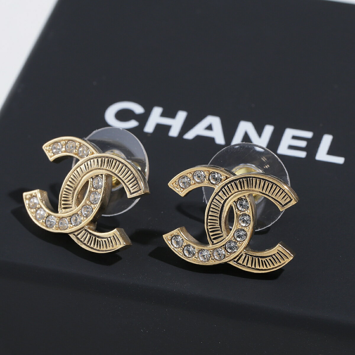 CHANEL シャネル ピアス ABG712 B22492 レディース ココマーク CCマーク ラインストーン スタッド アクセサリー ジュエリー U4791のサムネイル