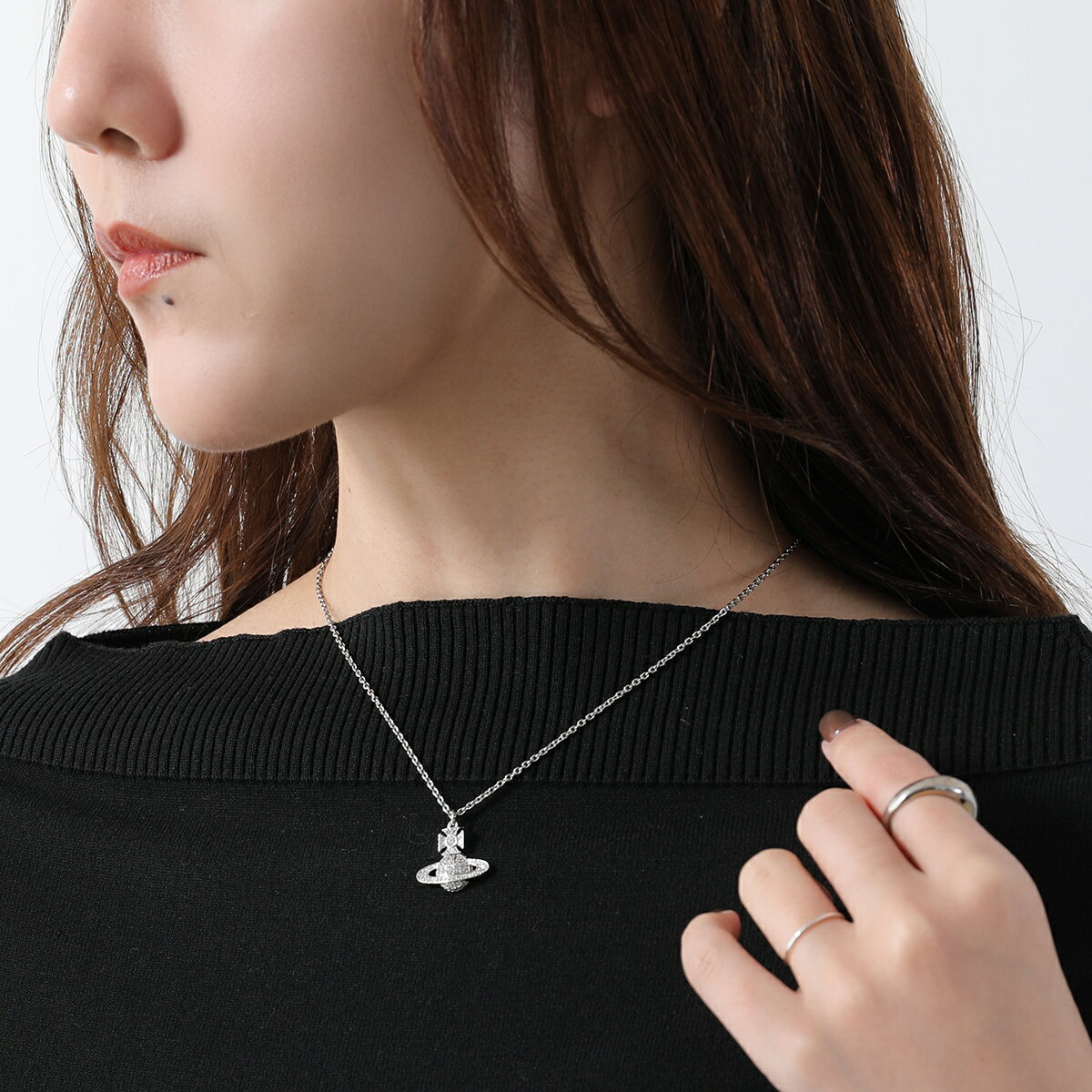 【最大2万円OFFクーポン対象・4/15限定】Vivienne Westwood ヴィヴィアンウエストウッド ネックレス CARMELA BAS RELIEF バスレリーフ 630203BH レディース オーブ ペンダント カラー2色