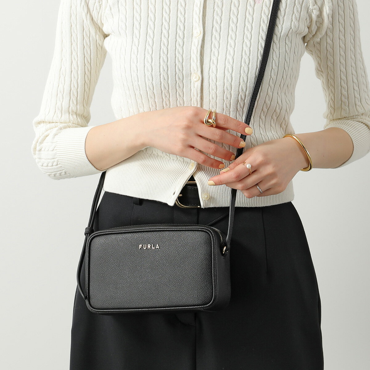 Furla フルラ ショルダーバッグ CLASSIC クラシック WE00600 BX0306 レディース クロスボディ レザー 鞄 O6000/NERO