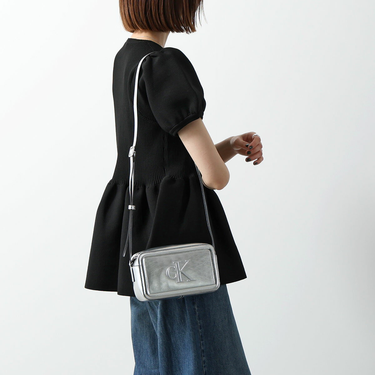 Calvin Klein カルバンクライン ショルダーバッグ BOLD CK METALLIC CAMERA BAG ボールド メタリック カメラバッグ LV04F3331G レディース 鞄 3JH/SILVER-METALLIC【dc_kikaku】 3