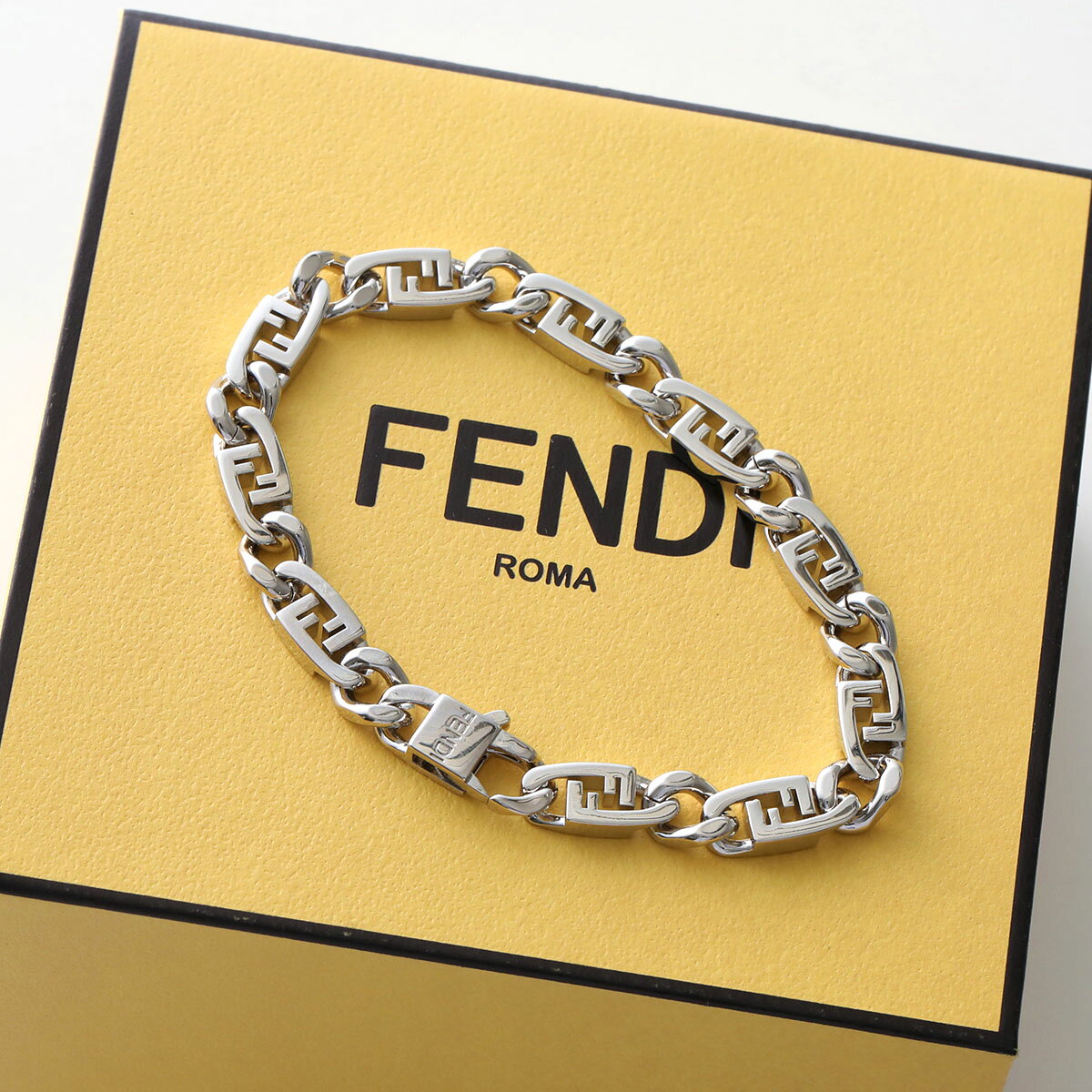 美品☆ FENDI ブレスレット レディース fendi（ブレスレット 