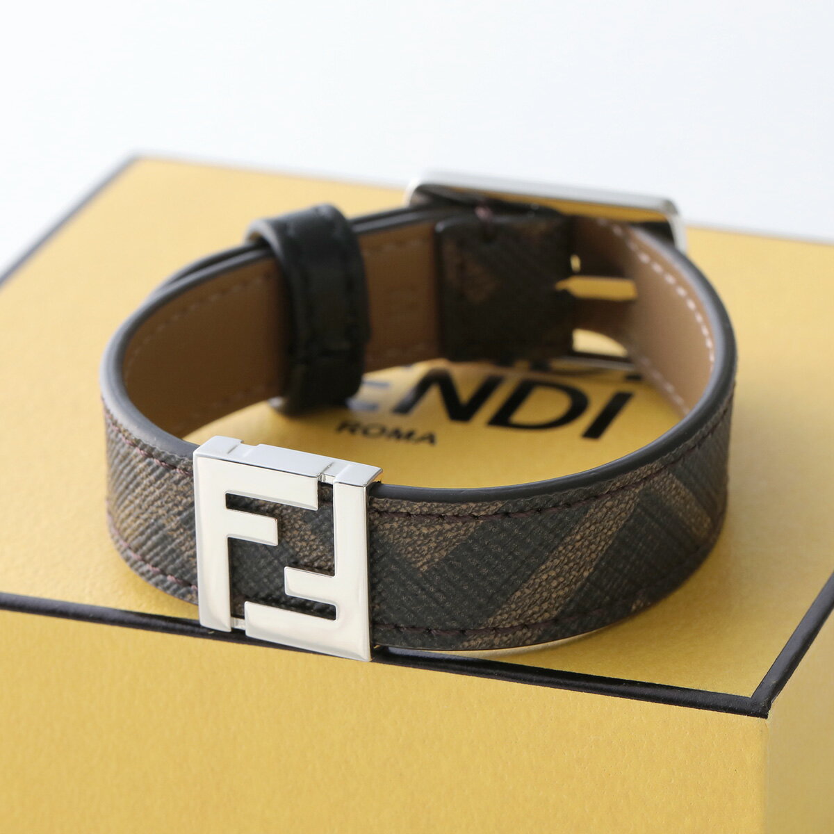 FENDI フェンディ ブレスレット 7AJ682 AFCB AP49 AJF8 メンズ バングル リバーシブル FFロゴ メタル レザー アクセサリー カラー3色 7AJ682AJF8F1EGA