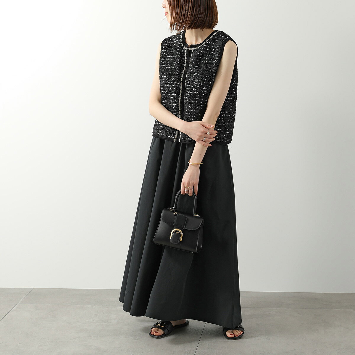 【最大2万円OFFクーポン対象・5/20限定】FERRAGAMO フェラガモ サンダル LEAH 7696...