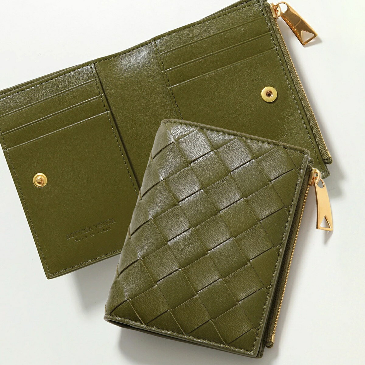 【カラー限定特価】BOTTEGA VENETA ボッテガヴェネタ 二つ折り財布 742330 VCPP3 レディース メンズ クラシック イントレチャート レザー ミニ財布