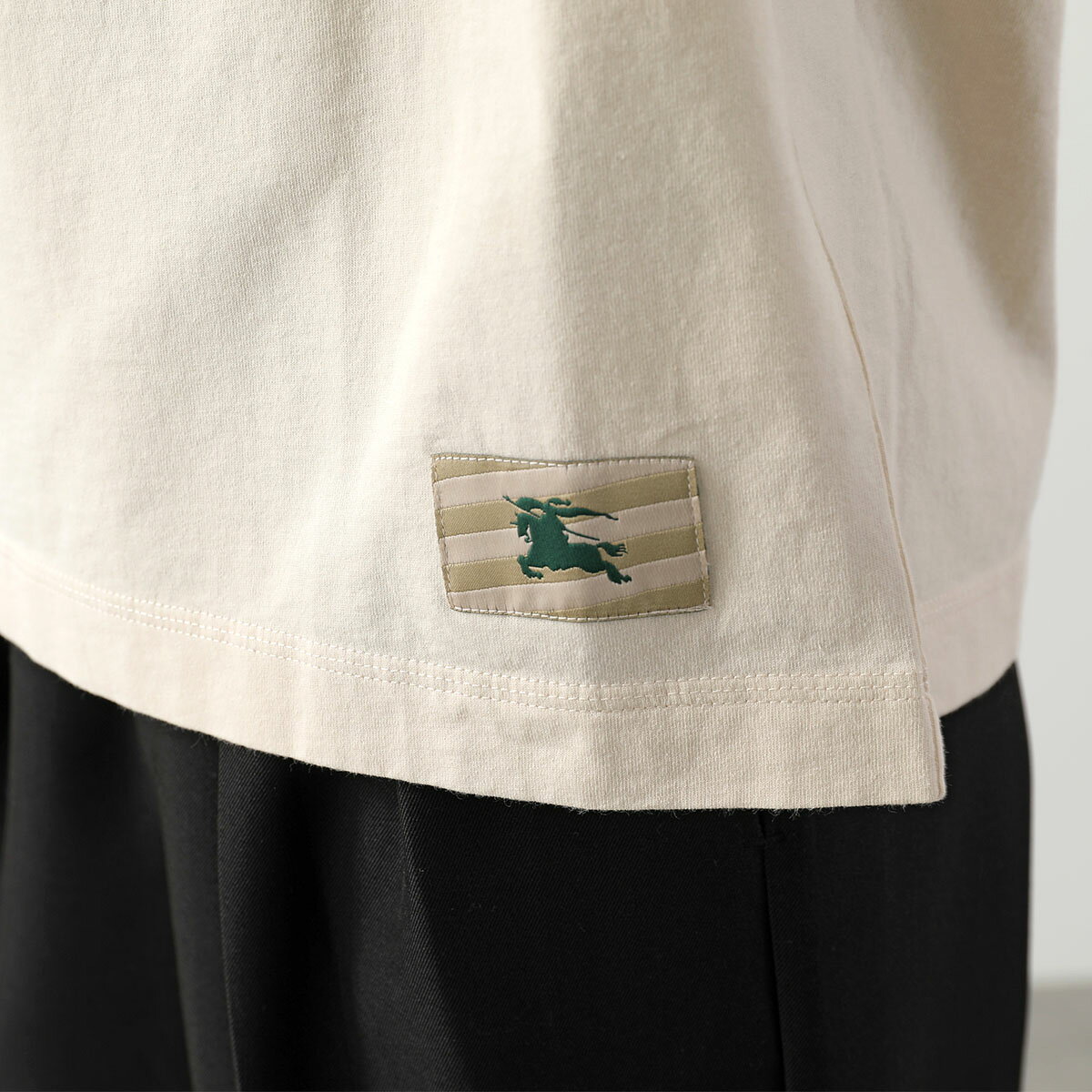 最大2万円OFF ・10 15限定 BURBERRY バーバリー Tシャツ 8083627 レディース 半袖 カットソー コット auc-marks-run-10576921 インポートセレクトmusee サンプル画像3