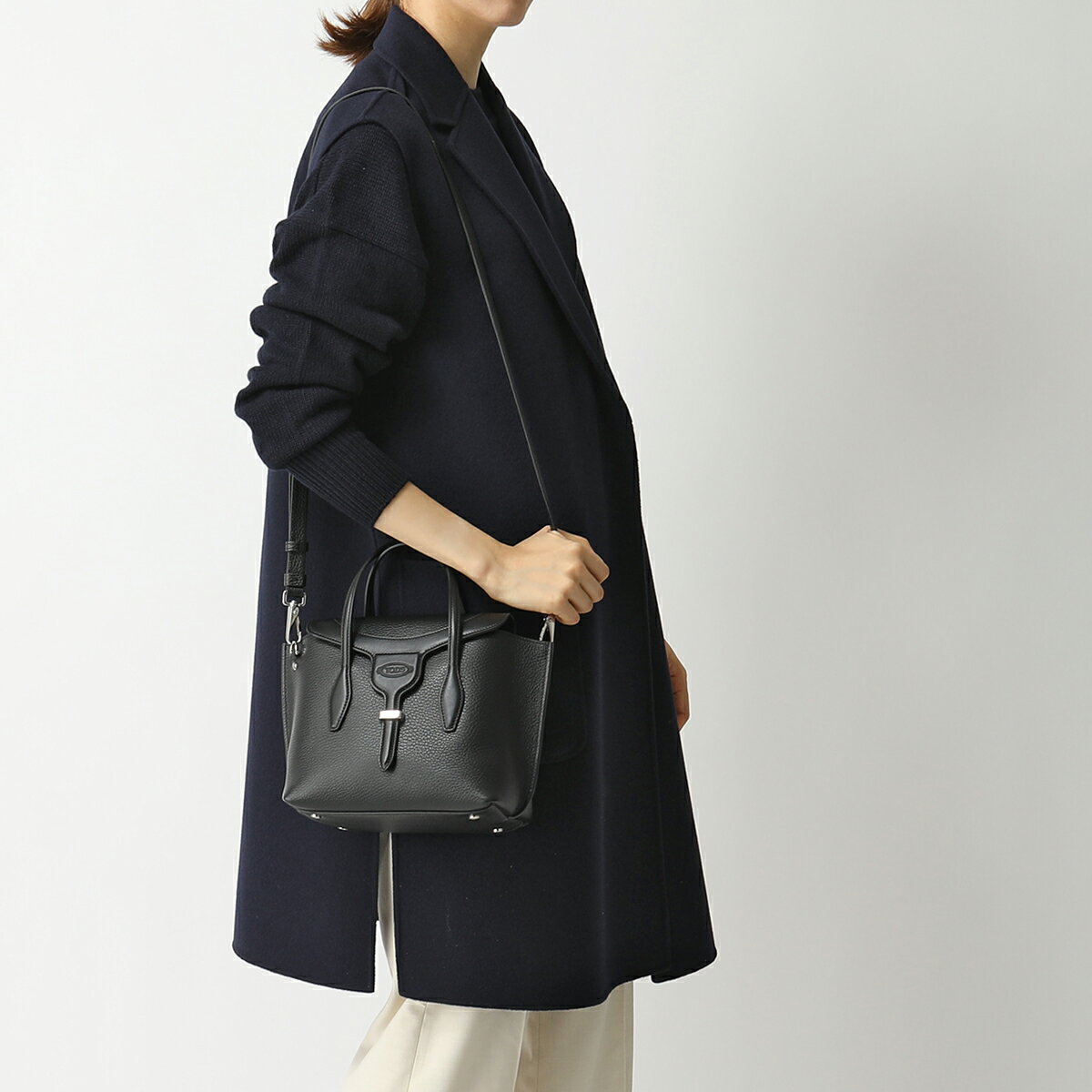 【エントリーでポイント最大12倍！20日21時〜23時59まで】TODS トッズ XBWANXA8100N95 B999/NERO Joy cracked-effect tote MINI レザー ハンドバッグ ショルダーバッグ 鞄 レディース