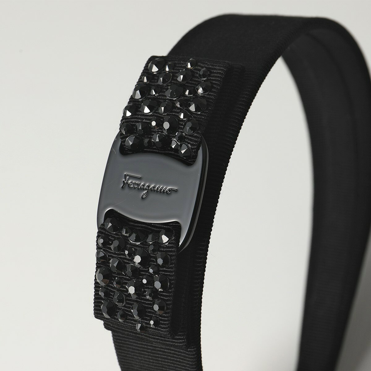 【最大2万円OFFクーポン対象 8/30限定】FERRAGAMO フェラガモ 34 1689 ヴィラリボ...