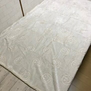 ニコ ブランケット Mサイズ アイボリー 140×100cm【NICO/BLANKET/スマイル/ひざ掛け/ひざかけ/マイクロファイバー/バーンアウトブランケット/2018AW】【楽ギフ_メッセ入力】