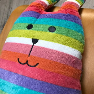 クラフトホリック抱き枕レインボーラブ(うさぎ)CRAFTHOLICHOLDINGCUSHIONRainbowRABc283-01【カラフルコレクション/クッション/抱き枕クッション/ぬいぐるみ】【楽ギフ_メッセ入力】