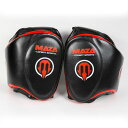 MAZA［マザ］ KURO-1　ローキックパッド ／ 太ももパッド（ペア）（黒/赤）／ Thigh pads (Pair) - Black/Red／ MMA 総合格闘技 スポーツ ボクシング キック ブラジリアン柔術 ムエタイ トレーニング ミット 蹴り 打撃 スパーリング 練習