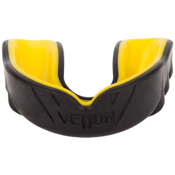 VENUM ヴェヌム マウスガード Challenger - チャレンジャー（黒/イエロー）／ Mouthguard - Black/Yellow（ケースつき）／ スポーツ用 マウスピース スポーツ 総合格闘技 ボクシング キックボクシング ブラジリアン柔術 MMA UFC ヴェナム ヴェノム ベヌム ベナム ベノム