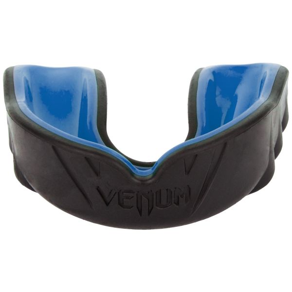 VENUM [ヴェヌム]　マウスガード　Challenger - チャレンジャー（黒/ブルー）／ Mouthguard - Black/Blue（ケースつき）／ スポーツ用 マウスピース スポーツ 総合格闘技 ボクシング キックボクシング ブラジリアン柔術 MMA UFC ヴェナム ヴェノム ベヌム ベナム ベノム