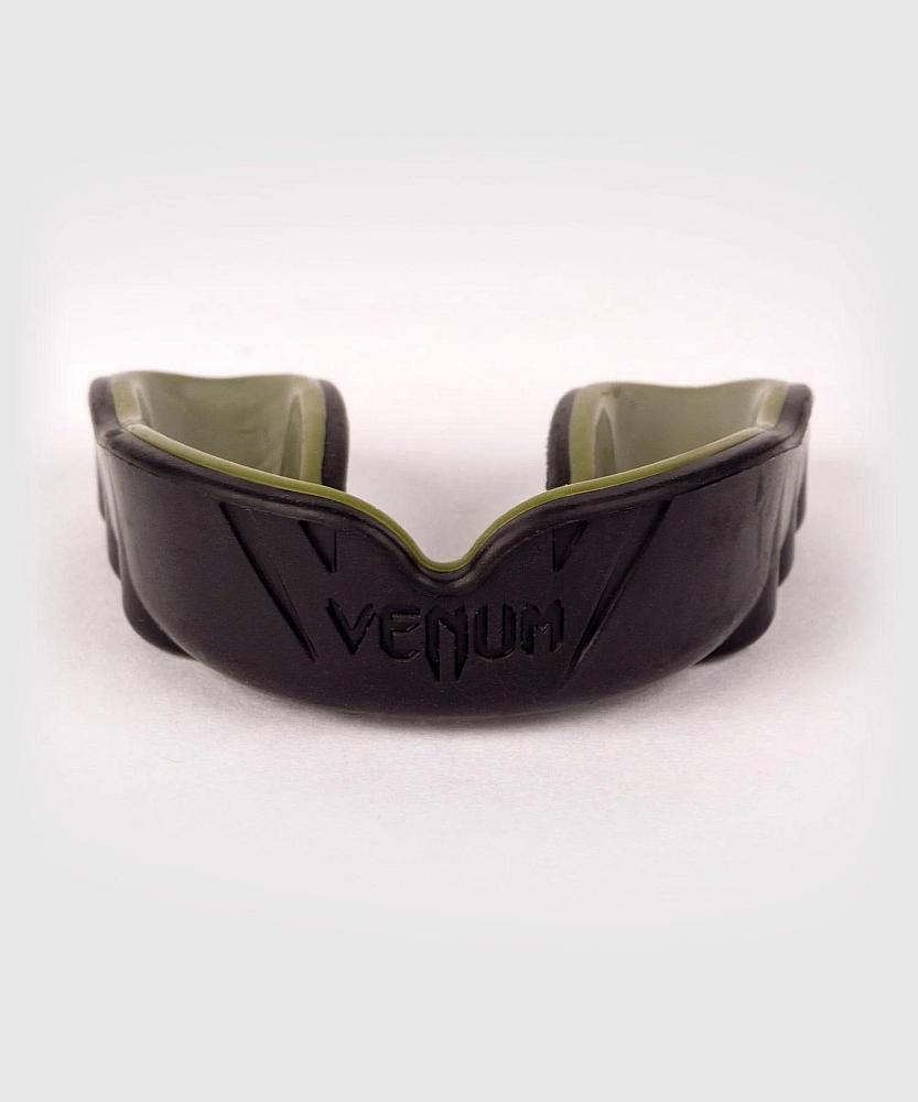 VENUM 　マウスガード　Challenger - チャレンジャー（黒/カーキ）／ Mouthguard - Black/Khaki（ケースつき）／ スポーツ用 マウスピース スポーツ 総合格闘技 ボクシング キックボクシング ブラジリアン柔術 MMA UFC ヴェナム ヴェノム ベヌム ベナム ベノム