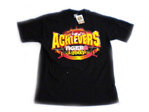 ♪★ 新品 2003年　タイガース 半袖Tシャツ 黒色 ★14405