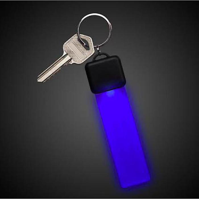 【メール便／送料無料】 超高輝度！光るLEDキーホルダー ブルー / 自転車 車 犬の散歩 通勤 通学 防犯 コンサート ライブ クラブ フェス