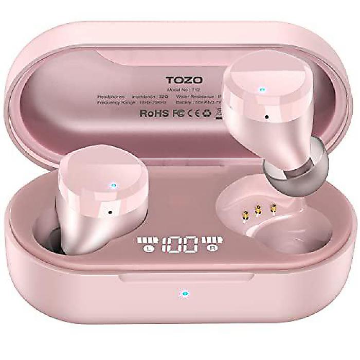 TOZO / T12の事ならフレンズにご相談ください。 TOZO / T12の特長！TOZO T12: 最新Bluetoot... TOZO / T12のココが凄い！TOZO T12: 最新Bluetooth 5.3テクノロジーを搭載した完全ワイヤレスイヤホン。充電ケースで自動ペアリング、高音質ベース、IPX8防水、長時間バッテリー。 TOZO / T12のメーカー説明 Bluetooth 5.3技術を搭載し、HSP、HFP、A2DP、AVRCPをするTOZO T12。充電ケースからヘッドセット2つを取り出すと自動的にペアリングされ、ワンステップで携帯電話のBluetooth設定にアクセスしてイヤホンをペアリングできます。タッチコントロールとスマートLEDデジタルディスプレイを搭載し、ボタン操作で耳への圧力を軽減。大型10mmスピーカードライバーにより自然で迫力のあるベースを提供。IPX8防水であり、30分間1mまでの防水性能を備えています。バッテリー駆動時間は11時間以上で、充電ケースを使用すると最大48時間。充電ケースの充電時間はワイヤレス充電では約2時間、USB-C接続では1.5時間です。ENCノイズキャンセリングマイクを搭載し、クリアな通話品質を実現します。商品サイズ: 1 x 0.8 x 1インチ重量: 5.5グラムASIN: B08FT8VN57型番: T12生産国: TOZO充電時間: 1.5時間アイテム重量: 5.5グラム商品の数量: 1個配送料無料: いいえ販売停止: いいえ商品登録日: 2020年8月13日関連カテゴリ: イヤホン&インイヤーヘッドホンランキング: 176位（エレクトロニクス部門） TOZO / T12の仕様 サイズ: 2.54 x 2.03 x 2.54 cm重量: 5.5グラムブランド: TOZOモデル番号: T12 ASIN: B08FT8VN57 バッテリー: リチウムメタル電池 1個（含まれています） 充電時間: 1.5時間 商品の数: 1 商品のランキング: エレクトロニクス部門で176位、イヤーバッド＆イヤーヘッドフォン部門で25位、環境に配慮したエレクトロニクス部門で143位 評価: 4.3/5 (74,329件の評価) 海外正規流通商品となりますが、当店がサポートさせて頂きますのでご安心してご購入頂けます。※製品の一部には、日本国内における利用について法律により何らかの制約や法律違反となり利用不可となる場合があります。日本国外でご利用される際にも法律を遵守してください。法律に反した利用により損害を被った場合でも弊社は一切の責任を負いません。流通の確保の為シリアルをカットした状態の旨と日本国内正規代理店のキャンペーンなどは対象外となります事を予めご了承お願い致します。流通を守る為シリアルはカットされた状態です。予めご了承お願いします。TOZO / T12の事ならフレンズにご相談ください。 TOZO / T12の特長！TOZO T12: 最新Bluetoot... TOZO / T12のココが凄い！TOZO T12: 最新Bluetooth 5.3テクノロジーを搭載した完全ワイヤレスイヤホン。充電ケースで自動ペアリング、高音質ベース、IPX8防水、長時間バッテリー。 TOZO / T12のメーカー説明 Bluetooth 5.3技術を搭載し、HSP、HFP、A2DP、AVRCPをするTOZO T12。充電ケースからヘッドセット2つを取り出すと自動的にペアリングされ、ワンステップで携帯電話のBluetooth設定にアクセスしてイヤホンをペアリングできます。タッチコントロールとスマートLEDデジタルディスプレイを搭載し、ボタン操作で耳への圧力を軽減。大型10mmスピーカードライバーにより自然で迫力のあるベースを提供。IPX8防水であり、30分間1mまでの防水性能を備えています。バッテリー駆動時間は11時間以上で、充電ケースを使用すると最大48時間。充電ケースの充電時間はワイヤレス充電では約2時間、USB-C接続では1.5時間です。ENCノイズキャンセリングマイクを搭載し、クリアな通話品質を実現します。商品サイズ: 1 x 0.8 x 1インチ重量: 5.5グラムASIN: B08FT8VN57型番: T12生産国: TOZO充電時間: 1.5時間アイテム重量: 5.5グラム商品の数量: 1個配送料無料: いいえ販売停止: いいえ商品登録日: 2020年8月13日関連カテゴリ: イヤホン&インイヤーヘッドホンランキング: 176位（エレクトロニクス部門） TOZO / T12の仕様 サイズ: 2.54 x 2.03 x 2.54 cm重量: 5.5グラムブランド: TOZOモデル番号: T12 ASIN: B08FT8VN57 バッテリー: リチウムメタル電池 1個（含まれています） 充電時間: 1.5時間 商品の数: 1 商品のランキング: エレクトロニクス部門で176位、イヤーバッド＆イヤーヘッドフォン部門で25位、環境に配慮したエレクトロニクス部門で143位 評価: 4.3/5 (74,329件の評価) 海外正規流通商品となりますが、当店がサポートさせて頂きますのでご安心してご購入頂けます。※製品の一部には、日本国内における利用について法律により何らかの制約や法律違反となり利用不可となる場合があります。日本国外でご利用される際にも法律を遵守してください。法律に反した利用により損害を被った場合でも弊社は一切の責任を負いません。流通の確保の為シリアルをカットした状態の旨と日本国内正規代理店のキャンペーンなどは対象外となります事を予めご了承お願い致します。流通を守る為シリアルはカットされた状態です。予めご了承お願いします。