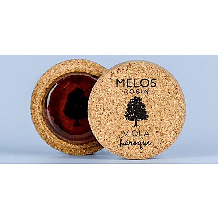 MELOS / 松脂 ビオラ用 Baroqueの事ならフレンズにご相談ください。MELOS / 松脂 ビオラ用 Baroqueセット商品一覧 MELOS / 松脂 ビオラ用 Baroqueの特長！Melos 松脂 ビオラ用 Baroque 松脂 MELOS / 松脂 ビオラ用 Baroqueのココが凄い！バロック楽器やガット弦に対応した天然素材100%のハンドメイド松脂。温かみのある音質と優れた反応性を兼ね備え、古楽器の演奏に適しています。 MELOS / 松脂 ビオラ用 Baroqueのメーカー説明 Melos 松脂 ビオラ用 Baroqueめろす しょうやに びおらよう ばろっくバロック楽器とガット弦の使用を想定して開発された、天然素材100%を用いたハンドメイドの松脂です。弓の運びを滑らかにしながら、音の立ち上がりを繊細に実現します。●主な特徴・天然素材100%のハンドメイド製・バロック楽器向けに設計・ガット弦に対応・温かみのある音色・優れた反応性【Melos】ドイツの弦楽器松脂メーカーで、古楽器奏者に信頼される製品を展開しています。 MELOS / 松脂 ビオラ用 Baroqueの仕様 ■ビオラ用松脂種類：天然素材100% ハンドメイド対応楽器：ビオラ、バロック楽器対応弦：ガット弦MELOS / 松脂 ビオラ用 Baroqueの事ならフレンズにご相談ください。 MELOS / 松脂 ビオラ用 Baroqueの特長！Melos 松脂 ビオラ用 Baroque 松脂 MELOS / 松脂 ビオラ用 Baroqueのココが凄い！バロック楽器やガット弦に対応した天然素材100%のハンドメイド松脂。温かみのある音質と優れた反応性を兼ね備え、古楽器の演奏に適しています。 MELOS / 松脂 ビオラ用 Baroqueのメーカー説明 Melos 松脂 ビオラ用 Baroqueめろす しょうやに びおらよう ばろっくバロック楽器とガット弦の使用を想定して開発された、天然素材100%を用いたハンドメイドの松脂です。弓の運びを滑らかにしながら、音の立ち上がりを繊細に実現します。●主な特徴・天然素材100%のハンドメイド製・バロック楽器向けに設計・ガット弦に対応・温かみのある音色・優れた反応性【Melos】ドイツの弦楽器松脂メーカーで、古楽器奏者に信頼される製品を展開しています。 MELOS / 松脂 ビオラ用 Baroqueの仕様 ■ビオラ用松脂種類：天然素材100% ハンドメイド対応楽器：ビオラ、バロック楽器対応弦：ガット弦
