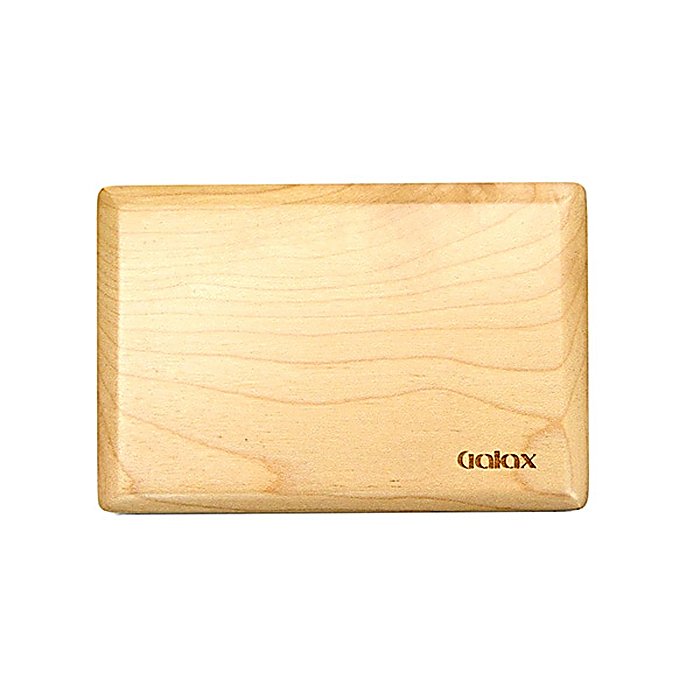 GALAX ( ギャラックス )(ギャラックス) / GC-N リードケース Bbクラリネット・アルトサックス兼用の事ならフレンズにご相談ください。 GALAX ( ギャラックス )(ギャラックス) / GC-N リードケース Bbクラリネット・アルトサックス兼用の特長！GALAX GC-N リードケース Bbクラリネット・アルトサックス兼用 ケース GALAX ( ギャラックス )(ギャラックス) / GC-N リードケース Bbクラリネット・アルトサックス兼用のココが凄い！メイプル材を使用した木製のリードケース。天然木の風合いを活かしたナチュラル仕上げで、リード管理を行えます。軽量性と機能性を兼ね備えた設計です。 GALAX ( ギャラックス )(ギャラックス) / GC-N リードケース Bbクラリネット・アルトサックス兼用のメーカー説明 GALAX GC-N リードケース Bbクラリネット・アルトサックス兼用ぎゃらっくす じーしー えぬ りーどけーすメイプル材をナチュラル仕上げした木製リードケース。天然木の表情を活かしたデザインが特徴です。リード部分には厚みのあるアクリル板を採用し、軽量化とリード保護の両立を実現しています。●主な特徴・メイプル材を使用したナチュラル仕上げ・一点一点異なる木目の表情・厚みのあるアクリル板でリードの反り防止・マグネット式で開閉が容易【GALAX】木製リードケースの製造を行うメーカーです。 GALAX ( ギャラックス )(ギャラックス) / GC-N リードケース Bbクラリネット・アルトサックス兼用の仕様 種類：リードケース対応機種：Bbクラリネット・アルトサックス材質：メイプル材（ケース本体）、アクリル板仕上げ：ナチュラル開閉方式：マグネット式GALAX ( ギャラックス )(ギャラックス) / GC-N リードケース Bbクラリネット・アルトサックス兼用の事ならフレンズにご相談ください。 GALAX ( ギャラックス )(ギャラックス) / GC-N リードケース Bbクラリネット・アルトサックス兼用の特長！GALAX GC-N リードケース Bbクラリネット・アルトサックス兼用 ケース GALAX ( ギャラックス )(ギャラックス) / GC-N リードケース Bbクラリネット・アルトサックス兼用のココが凄い！メイプル材を使用した木製のリードケース。天然木の風合いを活かしたナチュラル仕上げで、リード管理を行えます。軽量性と機能性を兼ね備えた設計です。 GALAX ( ギャラックス )(ギャラックス) / GC-N リードケース Bbクラリネット・アルトサックス兼用のメーカー説明 GALAX GC-N リードケース Bbクラリネット・アルトサックス兼用ぎゃらっくす じーしー えぬ りーどけーすメイプル材をナチュラル仕上げした木製リードケース。天然木の表情を活かしたデザインが特徴です。リード部分には厚みのあるアクリル板を採用し、軽量化とリード保護の両立を実現しています。●主な特徴・メイプル材を使用したナチュラル仕上げ・一点一点異なる木目の表情・厚みのあるアクリル板でリードの反り防止・マグネット式で開閉が容易【GALAX】木製リードケースの製造を行うメーカーです。 GALAX ( ギャラックス )(ギャラックス) / GC-N リードケース Bbクラリネット・アルトサックス兼用の仕様 種類：リードケース対応機種：Bbクラリネット・アルトサックス材質：メイプル材（ケース本体）、アクリル板仕上げ：ナチュラル開閉方式：マグネット式
