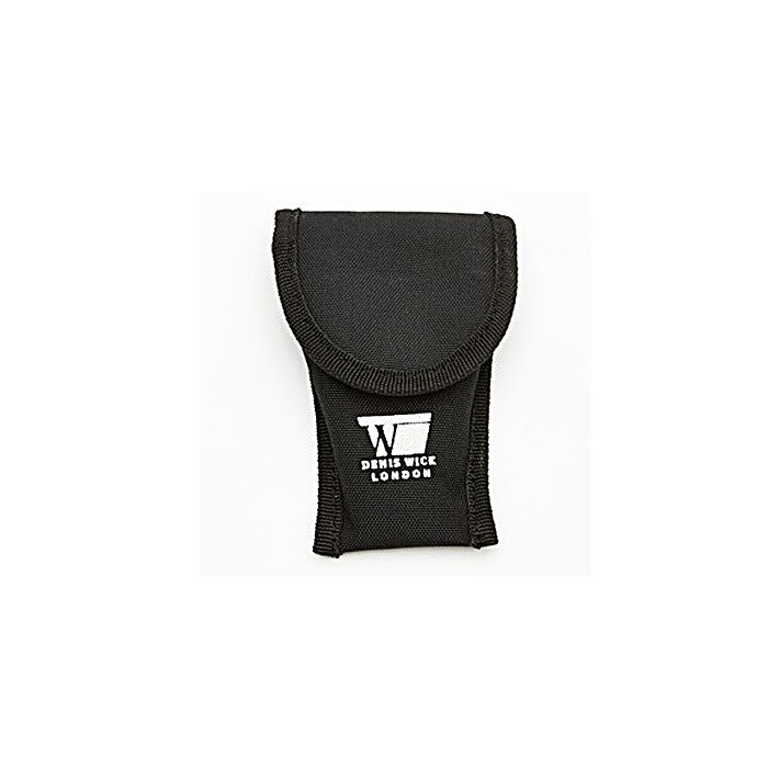 DenisWick(デニスウィック) / DWA216L チューバ マウスピースポーチの事ならフレンズにご相談ください。 DenisWick(デニスウィック) / DWA216L チューバ マウスピースポーチの特長！DenisWick DWA216L チューバ マウスピースポーチ ケース DenisWick(デニスウィック) / DWA216L チューバ マウスピースポーチのココが凄い！ロンドン・シンフォニー・オーケストラの首席奏者によって創立されたDenisWickブランドのチューバ用マウスピースポーチです。大切なマウスピースを衛生的かつ安全に収納・携帯できます。 DenisWick(デニスウィック) / DWA216L チューバ マウスピースポーチのメーカー説明 DenisWick DWA216L チューバ マウスピースポーチでにすうぃっく でぃーだぶりゅーえー216える ちゅーばまうすぴーすぽーちロンドン・シンフォニー・オーケストラの首席奏者によって創立されたDenisWickのマウスピースポーチは、楽器の重要なパーツであるマウスピースを清潔かつ安全に保護します。携帯用としても日常のメンテナンス保管にも活躍します。●主な特徴・チューバ用マウスピース対応・衛生的な保護・携帯・保管に便利【DenisWick】世界的な金管楽器奏者の知見に基づいて開発される、プロフェッショナルグレードのマウスピースおよびアクセサリーブランドです。 DenisWick(デニスウィック) / DWA216L チューバ マウスピースポーチの仕様 ■マウスピースポーチ対応機種：チューバブランド：DenisWick型番：DWA216LDenisWick(デニスウィック) / DWA216L チューバ マウスピースポーチの事ならフレンズにご相談ください。 DenisWick(デニスウィック) / DWA216L チューバ マウスピースポーチの特長！DenisWick DWA216L チューバ マウスピースポーチ ケース DenisWick(デニスウィック) / DWA216L チューバ マウスピースポーチのココが凄い！ロンドン・シンフォニー・オーケストラの首席奏者によって創立されたDenisWickブランドのチューバ用マウスピースポーチです。大切なマウスピースを衛生的かつ安全に収納・携帯できます。 DenisWick(デニスウィック) / DWA216L チューバ マウスピースポーチのメーカー説明 DenisWick DWA216L チューバ マウスピースポーチでにすうぃっく でぃーだぶりゅーえー216える ちゅーばまうすぴーすぽーちロンドン・シンフォニー・オーケストラの首席奏者によって創立されたDenisWickのマウスピースポーチは、楽器の重要なパーツであるマウスピースを清潔かつ安全に保護します。携帯用としても日常のメンテナンス保管にも活躍します。●主な特徴・チューバ用マウスピース対応・衛生的な保護・携帯・保管に便利【DenisWick】世界的な金管楽器奏者の知見に基づいて開発される、プロフェッショナルグレードのマウスピースおよびアクセサリーブランドです。 DenisWick(デニスウィック) / DWA216L チューバ マウスピースポーチの仕様 ■マウスピースポーチ対応機種：チューバブランド：DenisWick型番：DWA216L