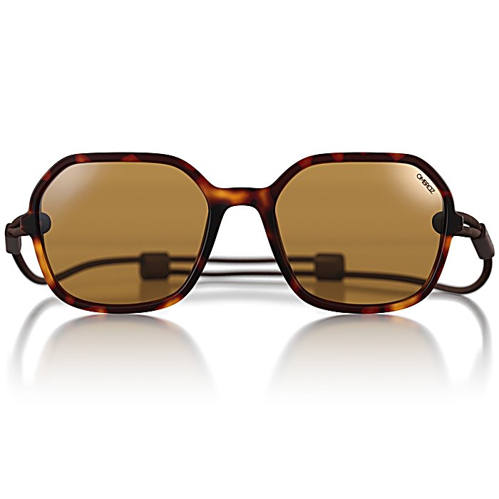 OMBRAZ(オンブラーズ) / Cammina Tortoise / Polarized Yellowの事ならフレンズにご相談ください。OMBRAZ(オンブラーズ) / Cammina Tortoise / Polarized Yellowセット商品一覧べっ甲柄 偏光グレー 標準べっ甲柄 偏光グレー ナローべっ甲柄 偏光ブラウン 標準べっ甲柄 偏光ブラウン ナローべっ甲柄 偏光イエロー 標準チャコール 偏光グレー 標準チャコール 偏光グレー ナローチャコール 偏光ブラウン 標準チャコール 偏光ブラウン ナローチャコール 偏光イエロー 標準べっ甲柄 偏光イエロー ナローチャコール 偏光イエロー ナロー OMBRAZ(オンブラーズ) / Cammina Tortoise / Polarized Yellowの特長！OMBRAZ Cammina Tortoise / Polarized Yellow サングラス OMBRAZ(オンブラーズ) / Cammina Tortoise / Polarized Yellowのココが凄い！イタリア製のアームレスサングラス。テンプルの代わりにコードを備え、落ちにくく、かさばらず、通常のサングラスより快適な装用感を実現。Zeiss光学系とZ87.1安全認証を採用した上質な一本です。 OMBRAZ(オンブラーズ) / Cammina Tortoise / Polarized Yellowのメーカー説明 OMBRAZ Cammina Tortoise / Polarized Yellowオンブラーズ カンミーナ トートイーズ ポラライズド イエローイタリア語で「歩く」を意味するCamminaは、ヴィンテージの素養を活かしたデザイン。丸顔、四角顔、細面など様々な顔型に調和する洗練されたフレーム形状です。アルプスでのアクティビティから日常の散策まで、あらゆるシーンに対応する汎用性を備えています。●主な特徴・イタリアにおけるハンドメイド製造・Zeiss製光学系を搭載・Z87.1安全認証取得・アームレス設計：テンプルをコードに置き換え、破損や落下を防止・フラットに収納可能・サイズ展開：Regular / Narrow・オプションの脱着式サイドシールドでグレーシャルスタイルに変更可能・ノーズパッドライザーで機能的なプロフィールへカスタマイズ可能【OMBRAZ】イタリア語で「影」を意味するOmbrazは、従来のサングラスの課題を解決するアームレス設計により、快適性と耐久性を両立さ OMBRAZ(オンブラーズ) / Cammina Tortoise / Polarized Yellowの仕様 分類：サングラス型番：Cammina Tortoise / Polarized Yellowサイズ：Regularフレーム仕様：アームレス（コード内蔵）カラー：トートイーズレンズカラー：ポラライズド イエローレンズ仕様：Zeiss光学系安全認証：Z87.1製造国：イタリアOMBRAZ(オンブラーズ) / Cammina Tortoise / Polarized Yellowの事ならフレンズにご相談ください。 OMBRAZ(オンブラーズ) / Cammina Tortoise / Polarized Yellowの特長！OMBRAZ Cammina Tortoise / Polarized Yellow サングラス OMBRAZ(オンブラーズ) / Cammina Tortoise / Polarized Yellowのココが凄い！イタリア製のアームレスサングラス。テンプルの代わりにコードを備え、落ちにくく、かさばらず、通常のサングラスより快適な装用感を実現。Zeiss光学系とZ87.1安全認証を採用した上質な一本です。 OMBRAZ(オンブラーズ) / Cammina Tortoise / Polarized Yellowのメーカー説明 OMBRAZ Cammina Tortoise / Polarized Yellowオンブラーズ カンミーナ トートイーズ ポラライズド イエローイタリア語で「歩く」を意味するCamminaは、ヴィンテージの素養を活かしたデザイン。丸顔、四角顔、細面など様々な顔型に調和する洗練されたフレーム形状です。アルプスでのアクティビティから日常の散策まで、あらゆるシーンに対応する汎用性を備えています。●主な特徴・イタリアにおけるハンドメイド製造・Zeiss製光学系を搭載・Z87.1安全認証取得・アームレス設計：テンプルをコードに置き換え、破損や落下を防止・フラットに収納可能・サイズ展開：Regular / Narrow・オプションの脱着式サイドシールドでグレーシャルスタイルに変更可能・ノーズパッドライザーで機能的なプロフィールへカスタマイズ可能【OMBRAZ】イタリア語で「影」を意味するOmbrazは、従来のサングラスの課題を解決するアームレス設計により、快適性と耐久性を両立させています。 OMBRAZ(オンブラーズ) / Cammina Tortoise / Polarized Yellowの仕様 分類：サングラス型番：Cammina Tortoise / Polarized Yellowサイズ：Regularフレーム仕様：アームレス（コード内蔵）カラー：トートイーズレンズカラー：ポラライズド イエローレンズ仕様：Zeiss光学系安全認証：Z87.1製造国：イタリア