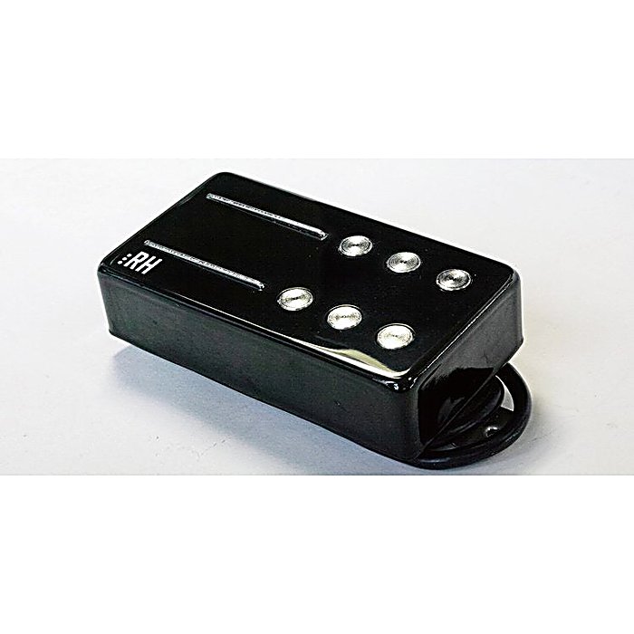 Railhammer Pickups(レールハンマーピックアップス) / Anvil Black Bridgeの事ならフレンズにご相談ください。 Railhammer Pickups(レールハンマーピックアップス) / Anvil Black Bridgeの特長！Railhammer Anvil Black Railhammer Pickups(レールハンマーピックアップス) / Anvil Black Bridgeのココが凄い！Chiselピックアップの巻き数を約15％増加させたハイゲインモデル。ワウンド弦をタイトにプレーン弦をファットに表現する独自のレール＆ポールピース設計により、高出力でありながら明瞭さとレスポンスを両立。JBタイプ好みのユーザーや、太く力強いトーンを求める奏者に最適。中位～やや高価格帯の投資。 Railhammer Pickups(レールハンマーピックアップス) / Anvil Black Bridgeのメーカー説明 ※ こちらの商品は 単品 / ブリッジ側 です。※ セット商品ではありませんのでご注意ください。Railhammer Pickups / Anvilレールハンマーピックアップス / アンヴィル衝撃のハイゲインピックアップ！Railhammer Anvilピックアップは、アグレッシブで分厚いサウンドのChiselピックアップのプラットフォームを用いて、さらに15％程度、巻き数を増やしたモデルです。より強く、広いローエンド、厚いミッドレンジ、そしてスムーズなトレブルで、野獣のような強力な出力が得られます。しかしその野獣は頭が良く、高出力ピックアップとは思えないほどの明瞭さとレスポンスを実現。音を濁らせることなくアンプを強く歪ませ、太い音を作るのには最適です。JBタイプのピックアップが好みなら、Anvilには衝撃を受けるでしょう。●BRIDGEピックアップModel: ANV-BK Ohms: 15.0Wire Gauge: 44Magnet: CeramicUse with: Chisel Neck, Hyper Vintage Neck, Gnar Railhammer Pickups(レールハンマーピックアップス) / Anvil Black Bridgeの仕様 型番：ANV-BKインピーダンス：15.0 Ohmsワイヤーゲージ：44マグネット：セラミック対応ネック：Chisel Neck、Hyper Vintage Neck、Gnarly 90 Neck、Tel 90 Neck※ブリッジ側単品 全て新品。ケーブル・消耗品以外メーカー1年保証書付のでご安心してお買いもの頂けます。Railhammer Pickups(レールハンマーピックアップス) / Anvil Black Bridgeの事ならフレンズにご相談ください。 Railhammer Pickups(レールハンマーピックアップス) / Anvil Black Bridgeの特長！Railhammer Anvil Black Railhammer Pickups(レールハンマーピックアップス) / Anvil Black Bridgeのココが凄い！Chiselピックアップの巻き数を約15％増加させたハイゲインモデル。ワウンド弦をタイトにプレーン弦をファットに表現する独自のレール＆ポールピース設計により、高出力でありながら明瞭さとレスポンスを両立。JBタイプ好みのユーザーや、太く力強いトーンを求める奏者に最適。中位～やや高価格帯の投資。 Railhammer Pickups(レールハンマーピックアップス) / Anvil Black Bridgeのメーカー説明 ※ こちらの商品は 単品 / ブリッジ側 です。※ セット商品ではありませんのでご注意ください。Railhammer Pickups / Anvilレールハンマーピックアップス / アンヴィル衝撃のハイゲインピックアップ！Railhammer Anvilピックアップは、アグレッシブで分厚いサウンドのChiselピックアップのプラットフォームを用いて、さらに15％程度、巻き数を増やしたモデルです。より強く、広いローエンド、厚いミッドレンジ、そしてスムーズなトレブルで、野獣のような強力な出力が得られます。しかしその野獣は頭が良く、高出力ピックアップとは思えないほどの明瞭さとレスポンスを実現。音を濁らせることなくアンプを強く歪ませ、太い音を作るのには最適です。JBタイプのピックアップが好みなら、Anvilには衝撃を受けるでしょう。●BRIDGEピックアップModel: ANV-BK Ohms: 15.0Wire Gauge: 44Magnet: CeramicUse with: Chisel Neck, Hyper Vintage Neck, Gnarly 90 Neck, Tel 90 Neck●トーンチャート●サイズ●ハムバッカーの極性【Railhammer Pickups】革命的なピックアップ！Railhammerピックアップは、世界に先駆け Railhammer Pickups(レールハンマーピックアップス) / Anvil Black Bridgeの仕様 型番：ANV-BKインピーダンス：15.0 Ohmsワイヤーゲージ：44マグネット：セラミック対応ネック：Chisel Neck、Hyper Vintage Neck、Gnarly 90 Neck、Tel 90 Neck※ブリッジ側単品 全て新品。ケーブル・消耗品以外メーカー1年保証書付のでご安心してお買いもの頂けます。