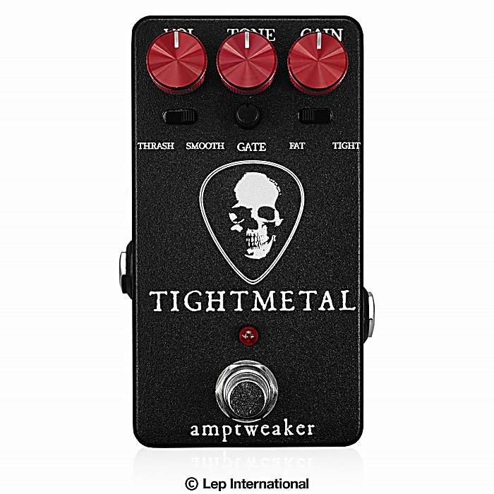 Amptweaker(アンプトゥイーカー) / Tight Metalの事ならフレンズにご相談ください。 Amptweaker(アンプトゥイーカー) / Tight Metalの特長！Amptweaker Tight Metal ハイゲイン Amptweaker(アンプトゥイーカー) / Tight Metalのココが凄い！Tight Metal Pro IIのサウンドをコンパクトサイズに凝縮したハイゲインディストーション。THRASH/SMOOTHとFAT/TIGHTの2つのスイッチで、オールドスクールメタルからモダンハイゲインサウンドまで幅広い音作りに対応。ノイズゲート搭載で現代的なトーンもカバー。9V電池と9 18Vアダプターの両駆動に対応し、電圧による音の違いも楽しめる。中位価格帯のプロフェッショナルモデル。 Amptweaker(アンプトゥイーカー) / Tight Metalのメーカー説明 Amptweaker Tight Metalは、最強のハイゲインディストーション、Tight Metal Pro IIのサウンドをコンパクトペダルに凝縮した、上質なハイゲインディストーションペダルです。オールドスクールなメタルからモダンハイゲインサウンドまでを作り、特にクリーンアンプとの組み合わせで効果的です。THRASH/SMOOTHスイッチによりミッドレンジを深くえぐり取ったスラッシュサウンド、リードトーンに最適で暖かなスムースサウンドを作ることができます。FAT/TIGHTスイッチをFATモードにすればAmptweakerのブラック/ドゥームメタルペダル、Fat Metal Pro IIのトーンに近づくこともできます。さらにノイズゲートも備え、現代的なトーンもカバーします。トゥルーバイパススイッチを備え、9V電池と9 18Vアダプターでの駆動に対応。9Vでは50W、18Vでは100Wアンプのようにダイナミクスの違いがあります。●コントロール・VOL：出力音量を調整するマスターヴォリュームです。ブースト Amptweaker(アンプトゥイーカー) / Tight Metalの仕様 種類：ディストーション（ギター用）アダプター：9V 18V セントマイナス電池駆動：9V電池対応コントロール：VOL、TONE、GAIN、THRASH/SMOOTH、FAT/TIGHT、GATEインプットインピーダンス：250kオーム（エフェクトON時）アウトプットインピーダンス：1Kオーム（エフェクトON時）サイズ：67(W)×110(D)×50(H)mm（突起含む）重量：216g 全て新品。ケーブル・消耗品以外メーカー1年保証書付のでご安心してお買いもの頂けます。Amptweaker(アンプトゥイーカー) / Tight Metalの事ならフレンズにご相談ください。 Amptweaker(アンプトゥイーカー) / Tight Metalの特長！Amptweaker Tight Metal ハイゲイン Amptweaker(アンプトゥイーカー) / Tight Metalのココが凄い！Tight Metal Pro IIのサウンドをコンパクトサイズに凝縮したハイゲインディストーション。THRASH/SMOOTHとFAT/TIGHTの2つのスイッチで、オールドスクールメタルからモダンハイゲインサウンドまで幅広い音作りに対応。ノイズゲート搭載で現代的なトーンもカバー。9V電池と9 18Vアダプターの両駆動に対応し、電圧による音の違いも楽しめる。中位価格帯のプロフェッショナルモデル。 Amptweaker(アンプトゥイーカー) / Tight Metalのメーカー説明 Amptweaker Tight Metalは、最強のハイゲインディストーション、Tight Metal Pro IIのサウンドをコンパクトペダルに凝縮した、上質なハイゲインディストーションペダルです。オールドスクールなメタルからモダンハイゲインサウンドまでを作り、特にクリーンアンプとの組み合わせで効果的です。THRASH/SMOOTHスイッチによりミッドレンジを深くえぐり取ったスラッシュサウンド、リードトーンに最適で暖かなスムースサウンドを作ることができます。FAT/TIGHTスイッチをFATモードにすればAmptweakerのブラック/ドゥームメタルペダル、Fat Metal Pro IIのトーンに近づくこともできます。さらにノイズゲートも備え、現代的なトーンもカバーします。トゥルーバイパススイッチを備え、9V電池と9 18Vアダプターでの駆動に対応。9Vでは50W、18Vでは100Wアンプのようにダイナミクスの違いがあります。●コントロール・VOL：出力音量を調整するマスターヴォリュームです。ブーストすることもできます。・TONE：高域の出方を調整します。ハイを強くしたり、ローとバランスを取ることが出来ます。・GAIN：歪みを調整します。ヴィンテージトーンからモダンハイゲインま Amptweaker(アンプトゥイーカー) / Tight Metalの仕様 種類：ディストーション（ギター用）アダプター：9V 18V セントマイナス電池駆動：9V電池対応コントロール：VOL、TONE、GAIN、THRASH/SMOOTH、FAT/TIGHT、GATEインプットインピーダンス：250kオーム（エフェクトON時）アウトプットインピーダンス：1Kオーム（エフェクトON時）サイズ：67(W)×110(D)×50(H)mm（突起含む）重量：216g 全て新品。ケーブル・消耗品以外メーカー1年保証書付のでご安心してお買いもの頂けます。