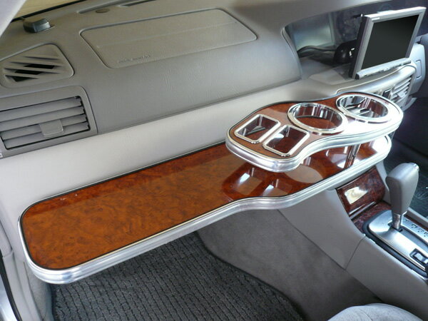 VERONAフロントテーブル／セドリック・グロリア【Y34系】