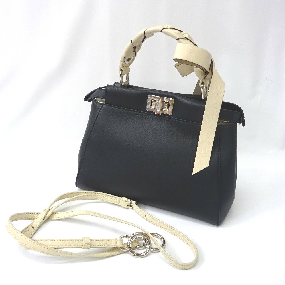 フェンディ ポーチ ポシェット ミニ ピーカブー 8BN244 ブラック系【質みなみ・二又瀬店】【質屋】 FENDI 【中古】 Ft922021のサムネイル